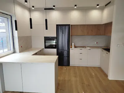 Pan Deseczka - Meble na wymiar, Kuchnie na wymiar, Szafy na wymiar, Stoiska Targowe, Meble kuchenne, Zabudowa targowa. Łódź